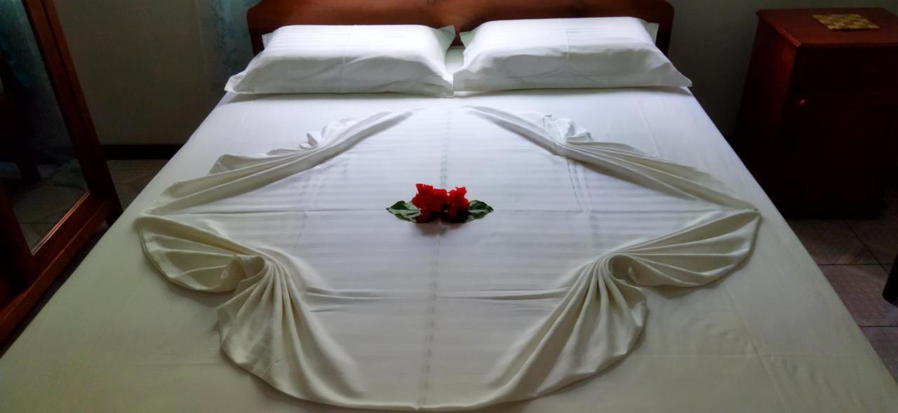 Dan Zoranz Self Catering Guest House La Digue Dış mekan fotoğraf