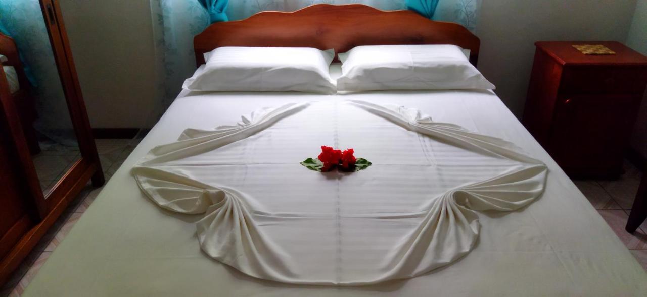 Dan Zoranz Self Catering Guest House La Digue Dış mekan fotoğraf